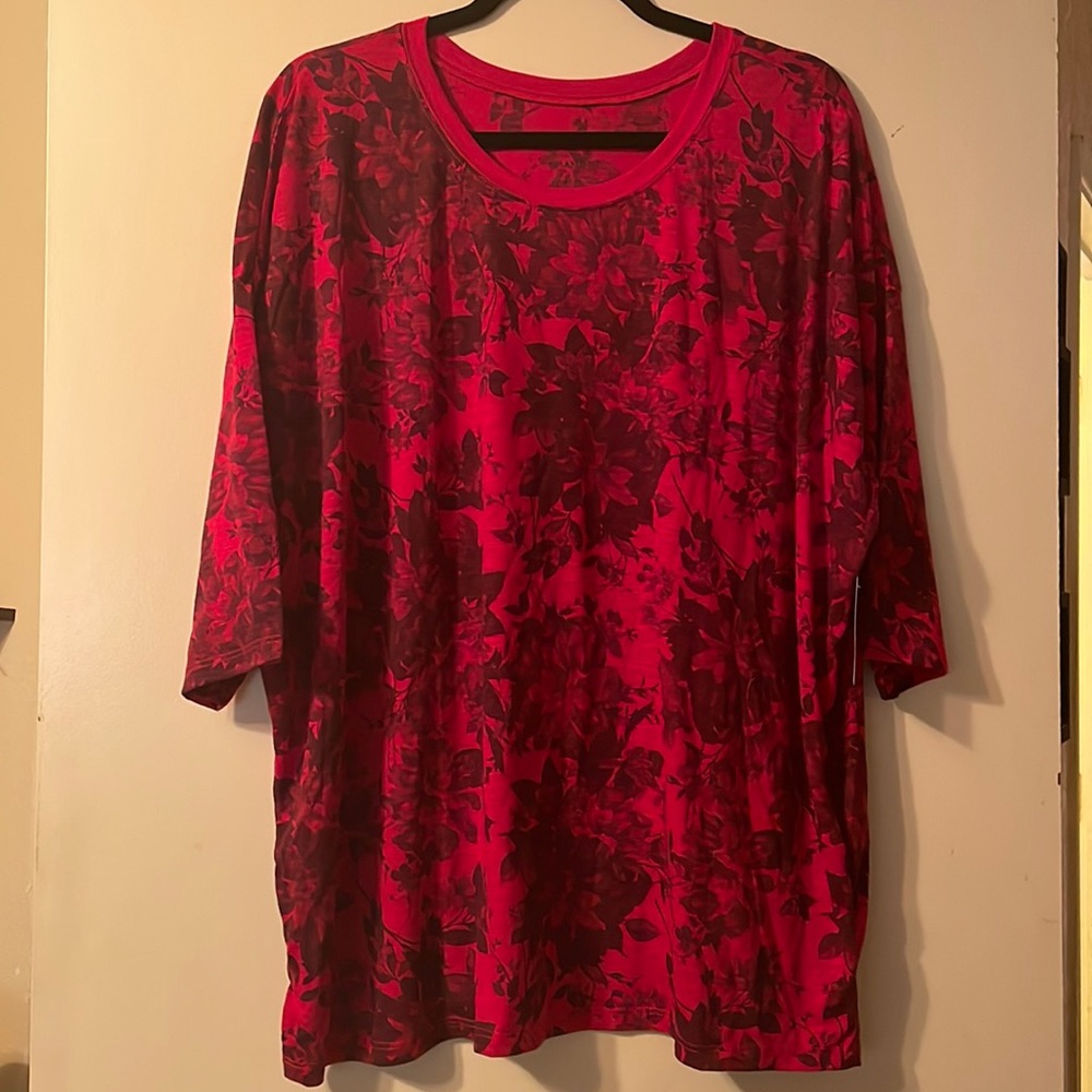 Red floral torrid top